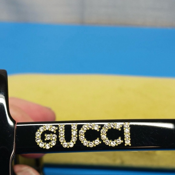 Gucci Rectangle Sunglasses - Picture 4 of 5